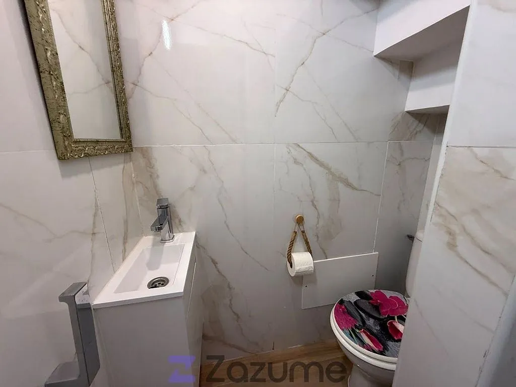 Bathrooms - Furnished Flat in Arrecife, Lanzarote