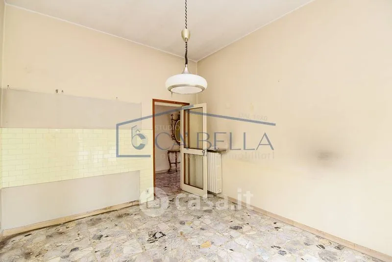Pièces - Villa with Private Garden in Limbiate