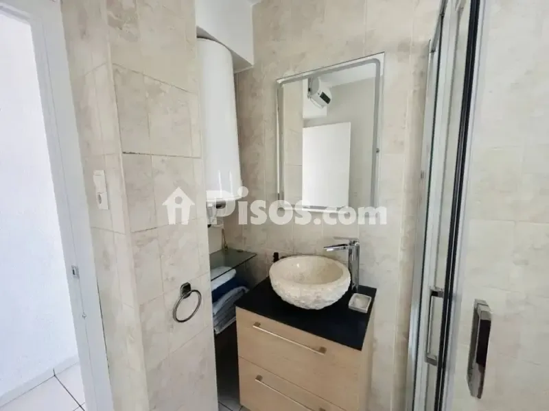 Bathrooms - Seafront Apartment with Terraces in Dénia