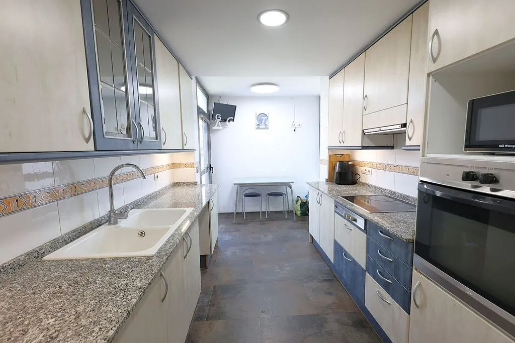 Köök - Apartment with Terrace in El Vendrell Centre