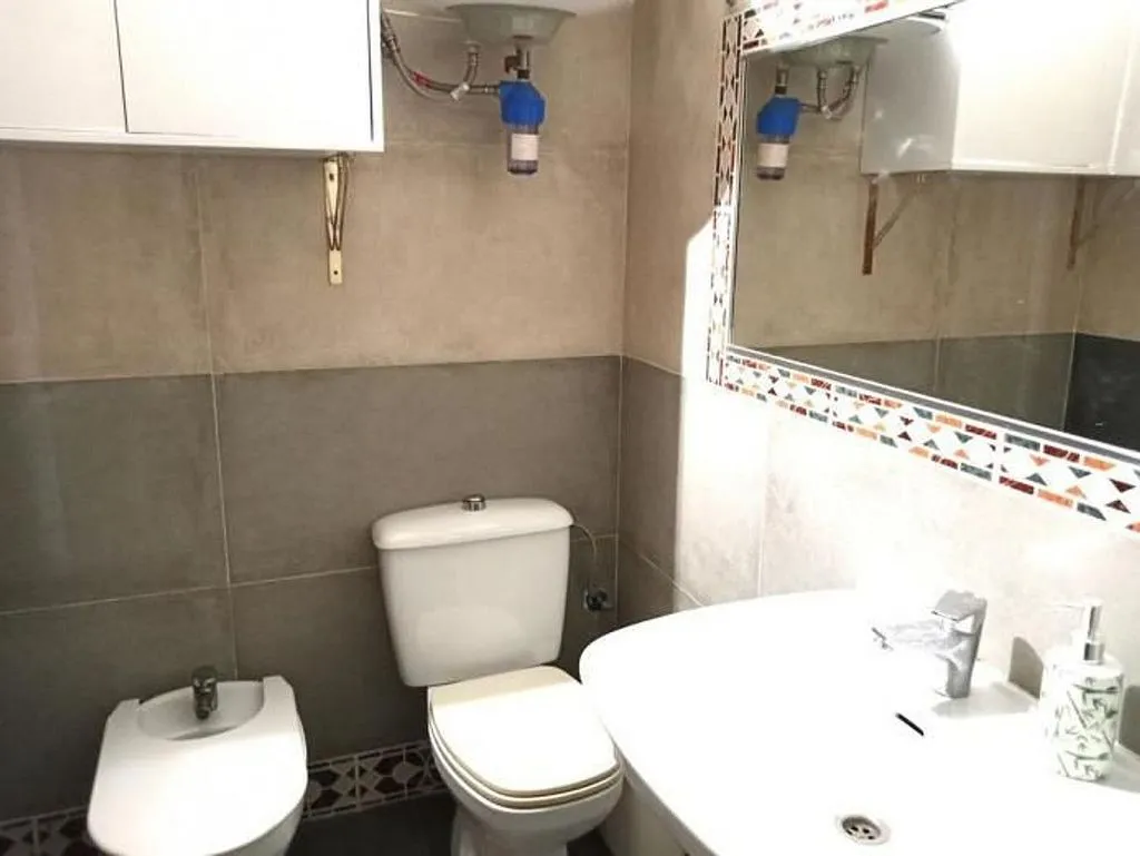 Vannitoad - Renovated Apartment with Pool in Molino