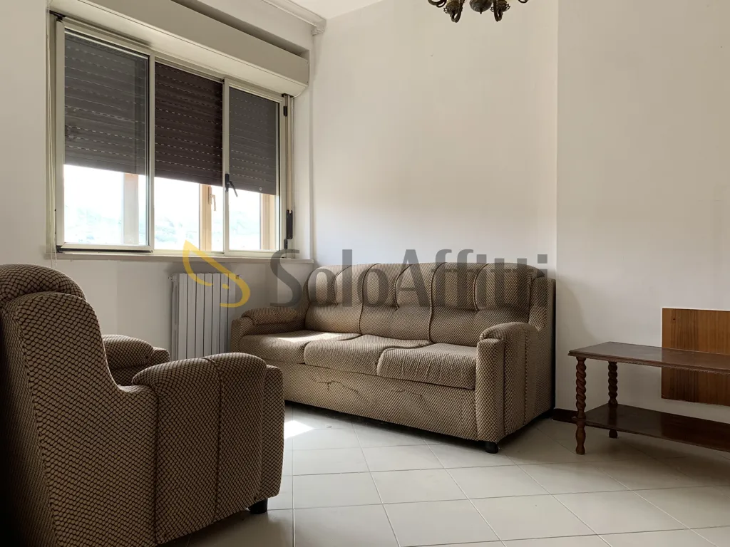 Elutuba - Furnished Flat with Balcony in Catanzaro