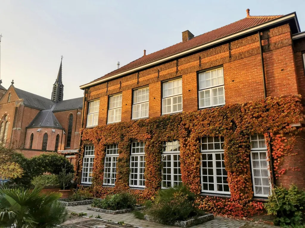 Extérieur - Rijksmonument Villa with Garden in Lamswaarde