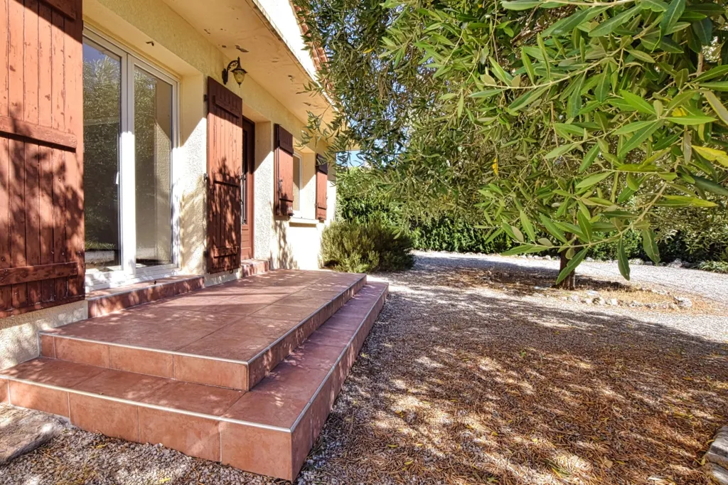 Terrass - Ground Floor Villa with Garden near Gignac