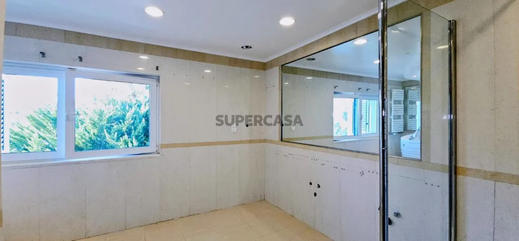 Salles de bain - Triplex T6 Home with Pena Palace View in Belas
