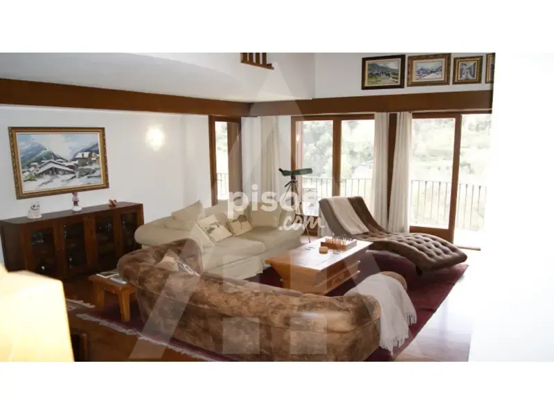 Elutuba - Duplex Penthouse with Terrace in Anyós