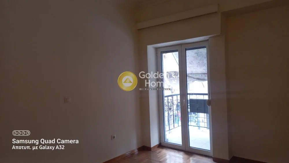 Pièces - Office Space with Balcony in Patissia-Acharnes