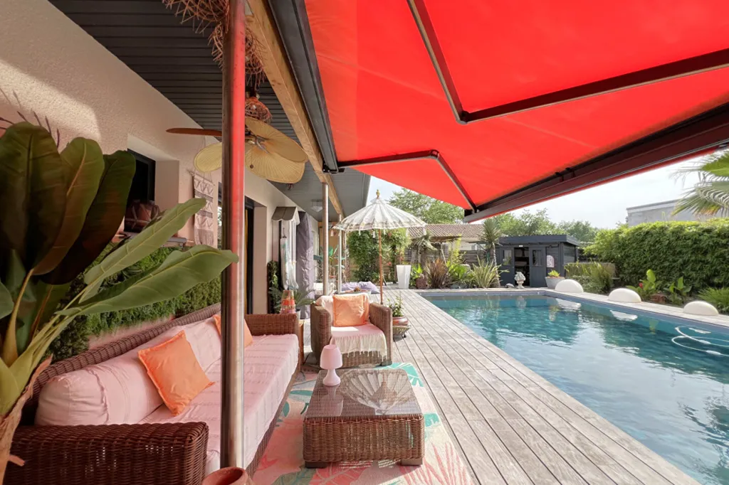 Piscine - Maison avec Piscine et Jardin au Teich