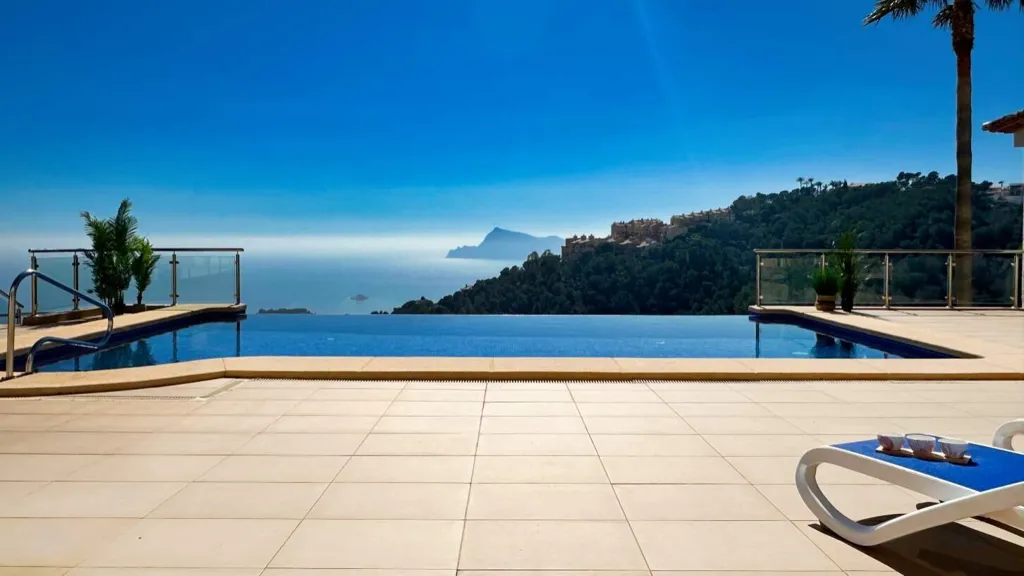 Piscine - Villa with Sea Views in Altea
