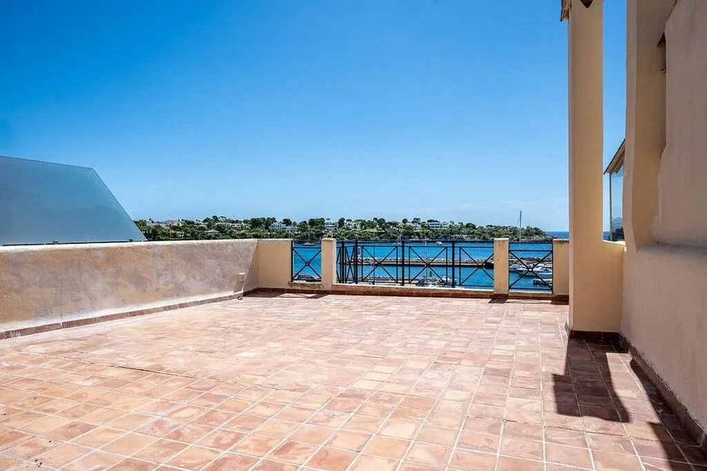 Terrass - Seafront Apartment with Terrace in Santanyí