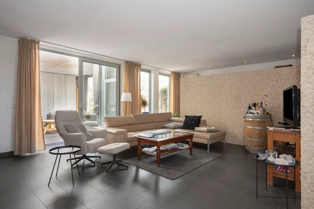 Séjour - Multifunctional House with Field Views in Limbricht