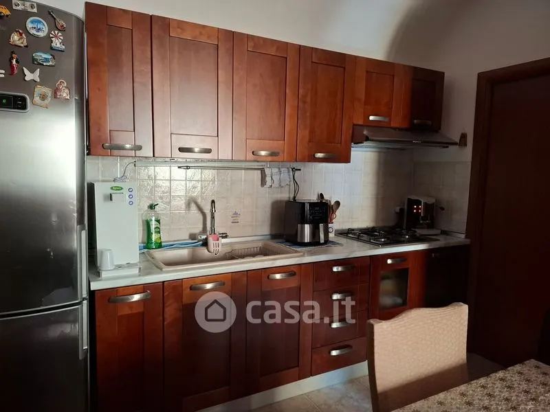 Cucina - Rustic Trilocale with Balcony in Crotone
