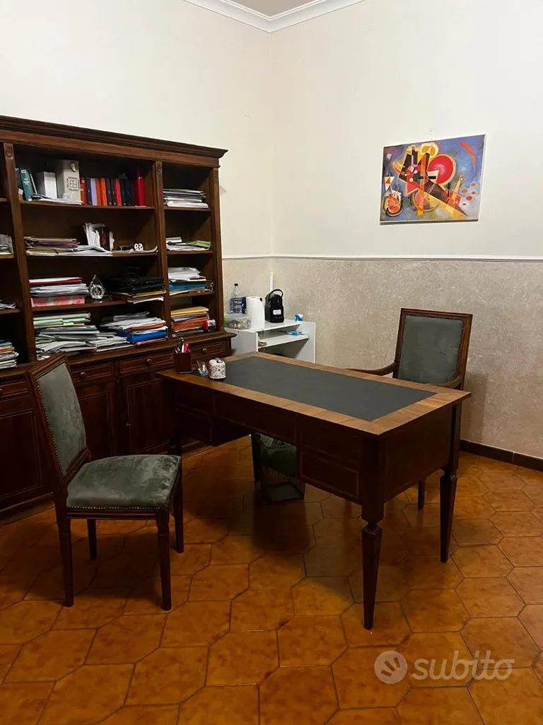 Kabinet - Professional Studio with Balcony near Chiaiano