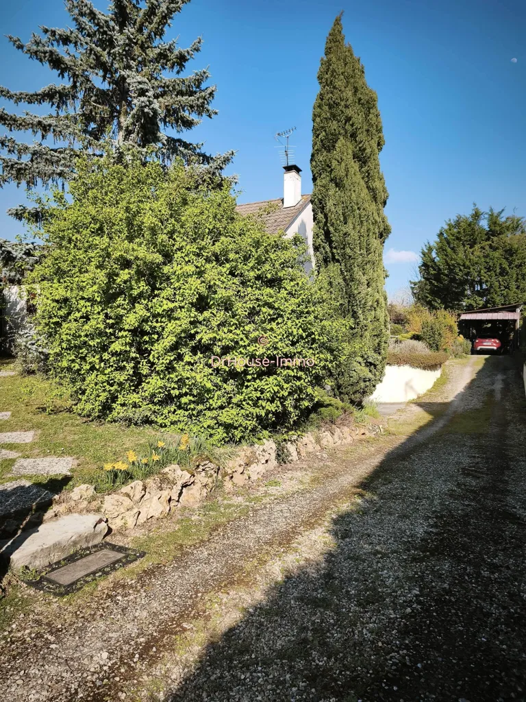 Välivaade - Detached House with Pool in Déols