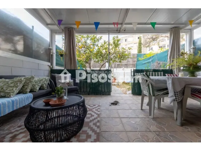 Terrasse - Maison 4 pièces à ES
