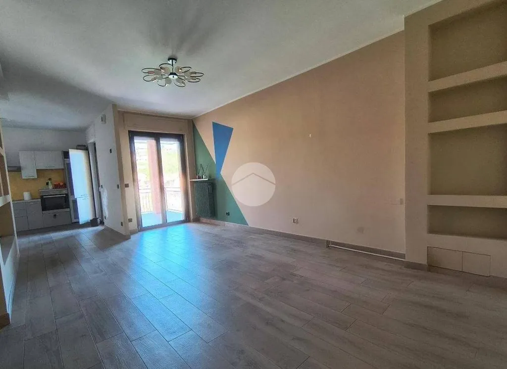 Elutuba - Rented Apartment with Balcony in Cervere