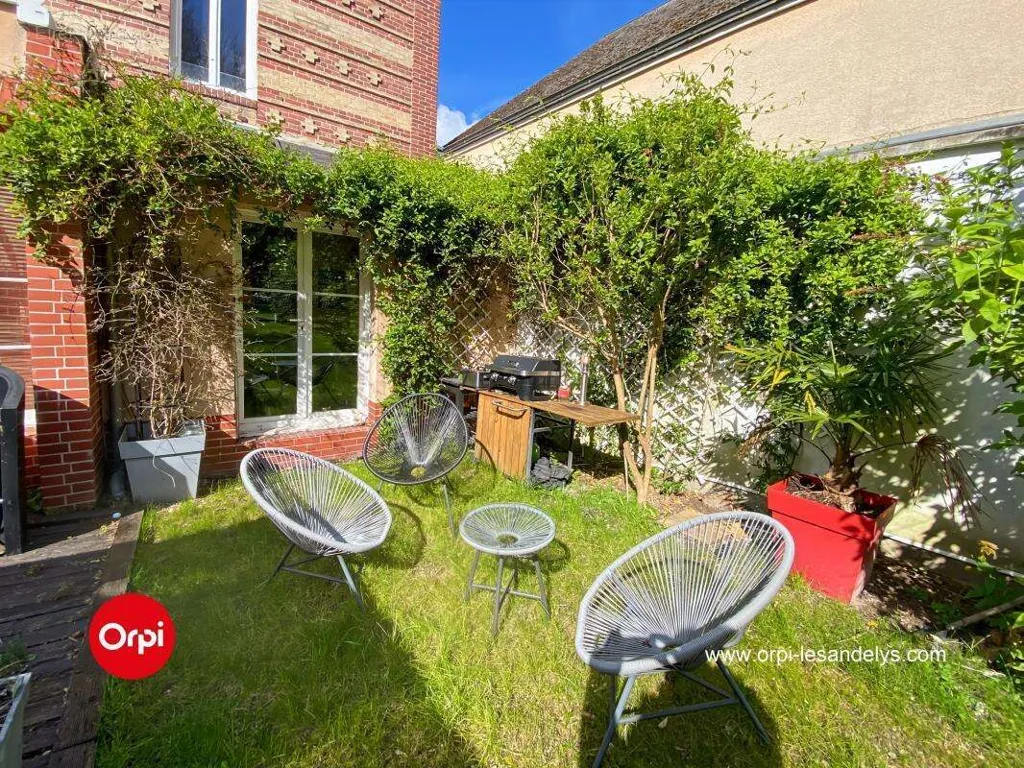 Jardin - Maison Bourgeoise avec Jardin au Centre des Andelys