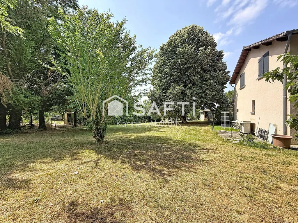 Aed - 1970s House with Pool in Garidech