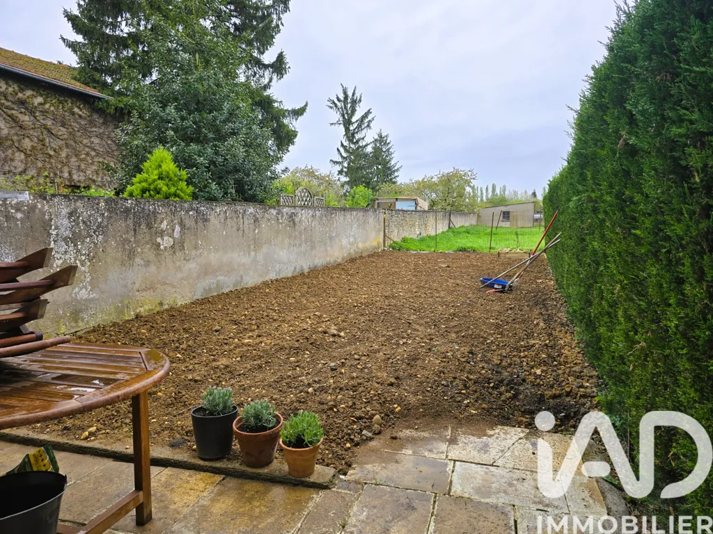 Giardino - Investment Building with Three Rentals in La Maxe