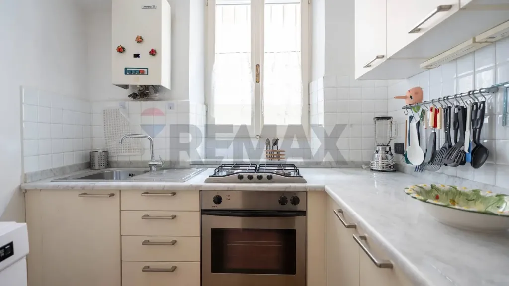 Cucina - Historic Bilocale with View in Jesi Centre