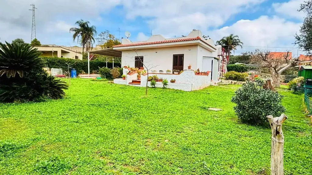 Jardin - Villa with Garden in Siracusa