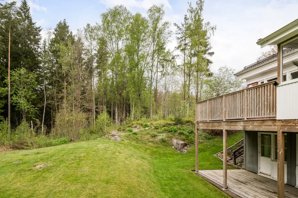 Jardin - Terraced House with Corner Plot in Forshaga