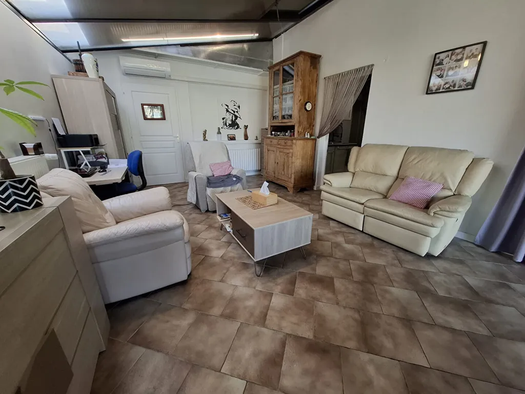 Living Room - Rural House with Garden in Arçais