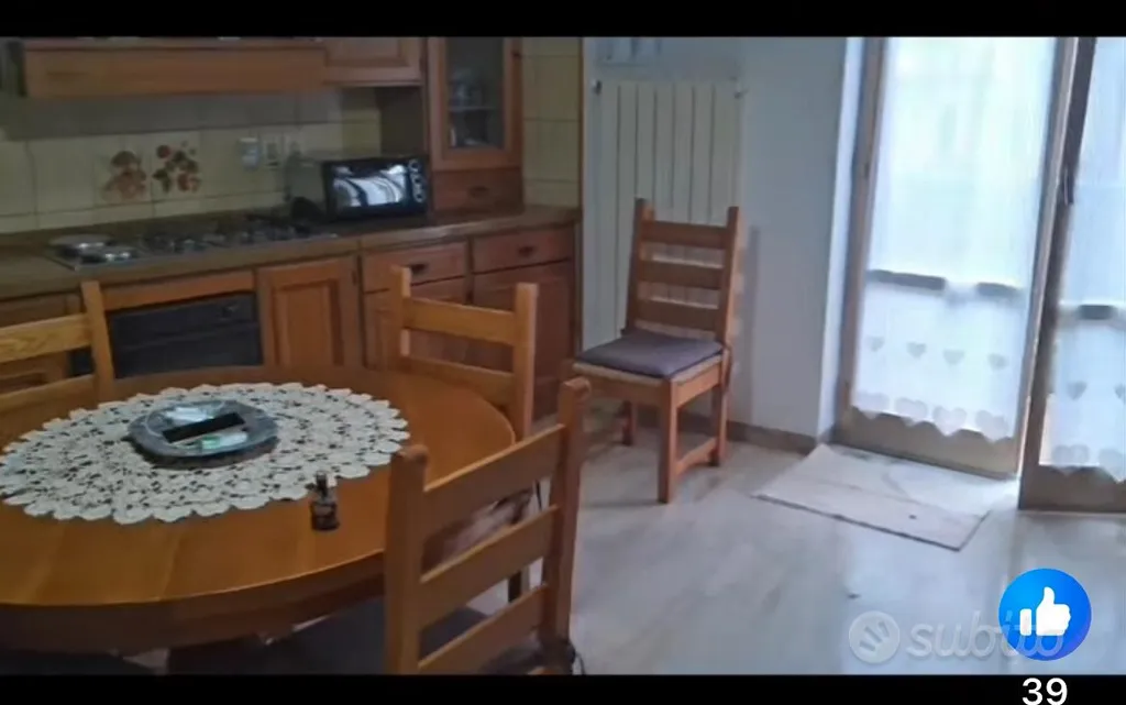 Söögituba - Apartment with Balcony in Central Gioiosa Ionica
