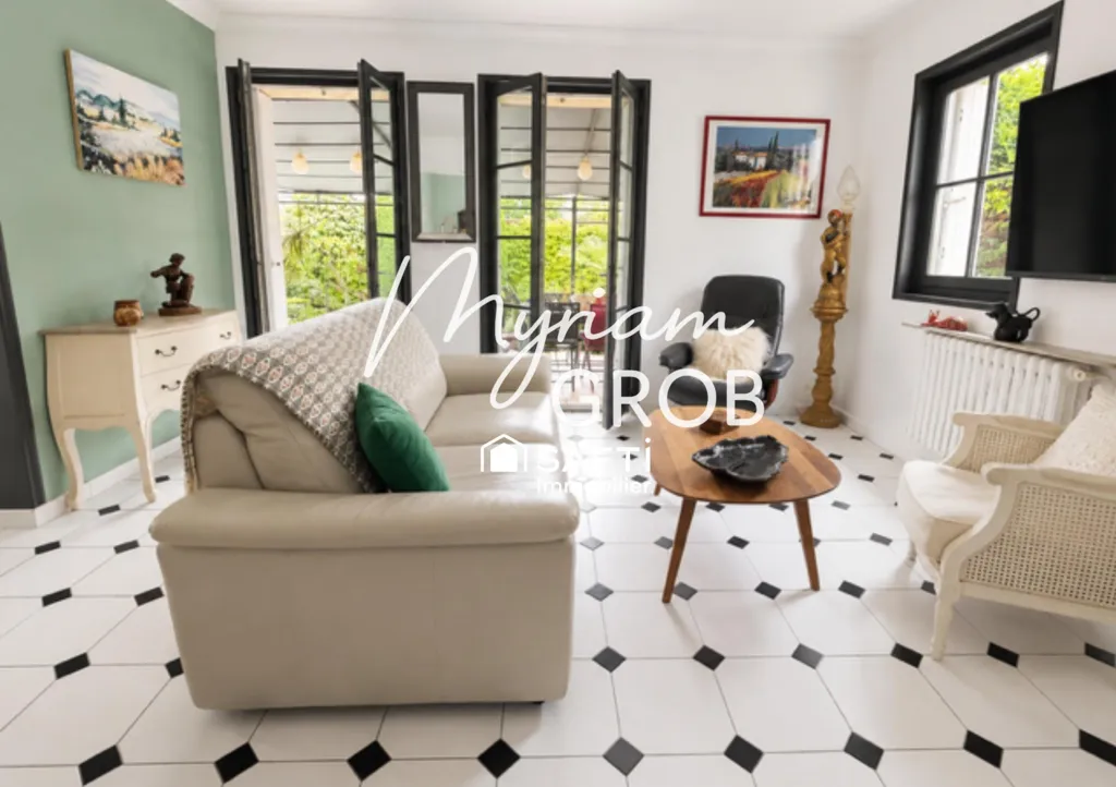 Elutuba - Charming 1930s Townhouse with Garden in Montauban