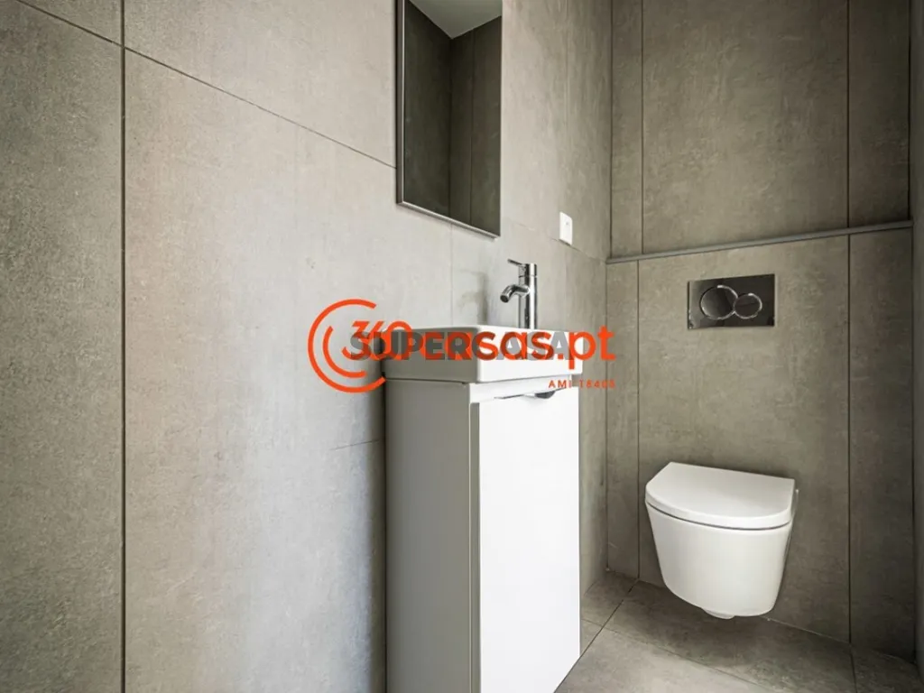 Vannitoad - Modern Duplex with Garden in Olhão