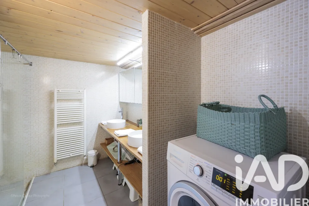 Badezimmer - Fully Renovated Apartment in Lyon 4th