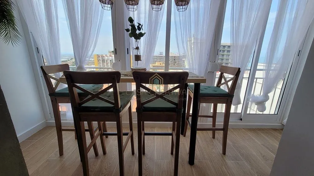 Salle à manger - Loft Studio with Sea Views in Les Palmeretes