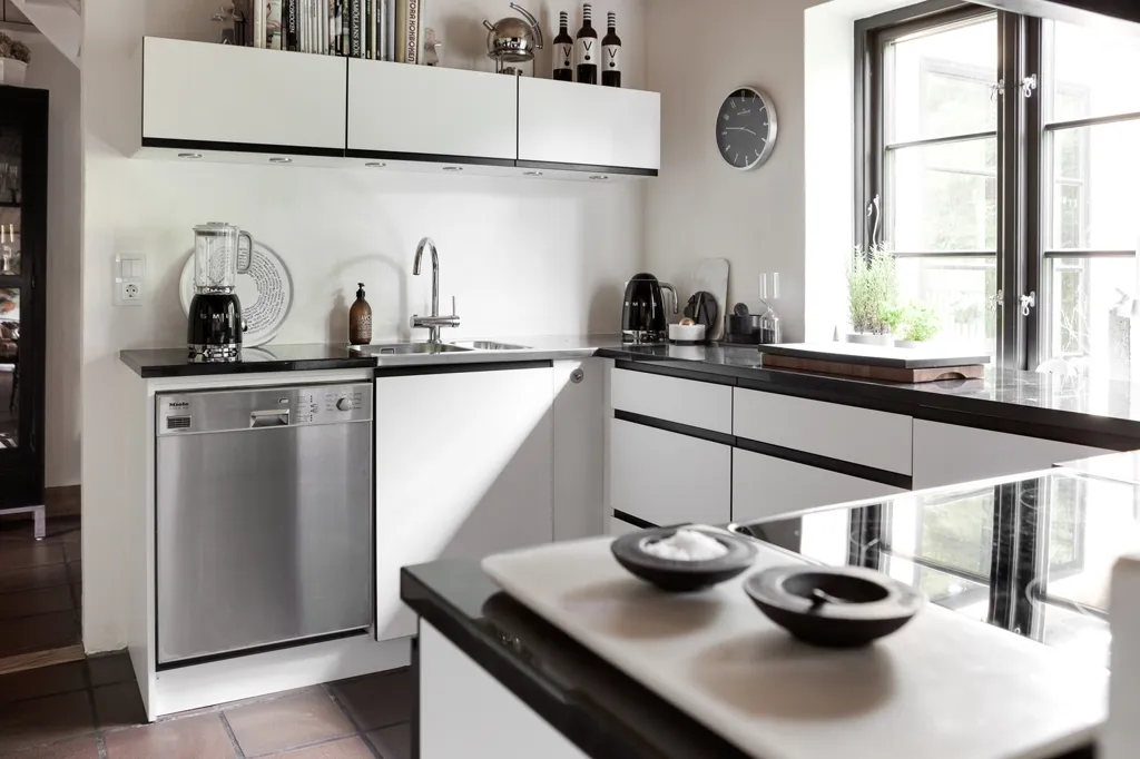 Cocina - Modernist Villa with Orangery in Falsterbo