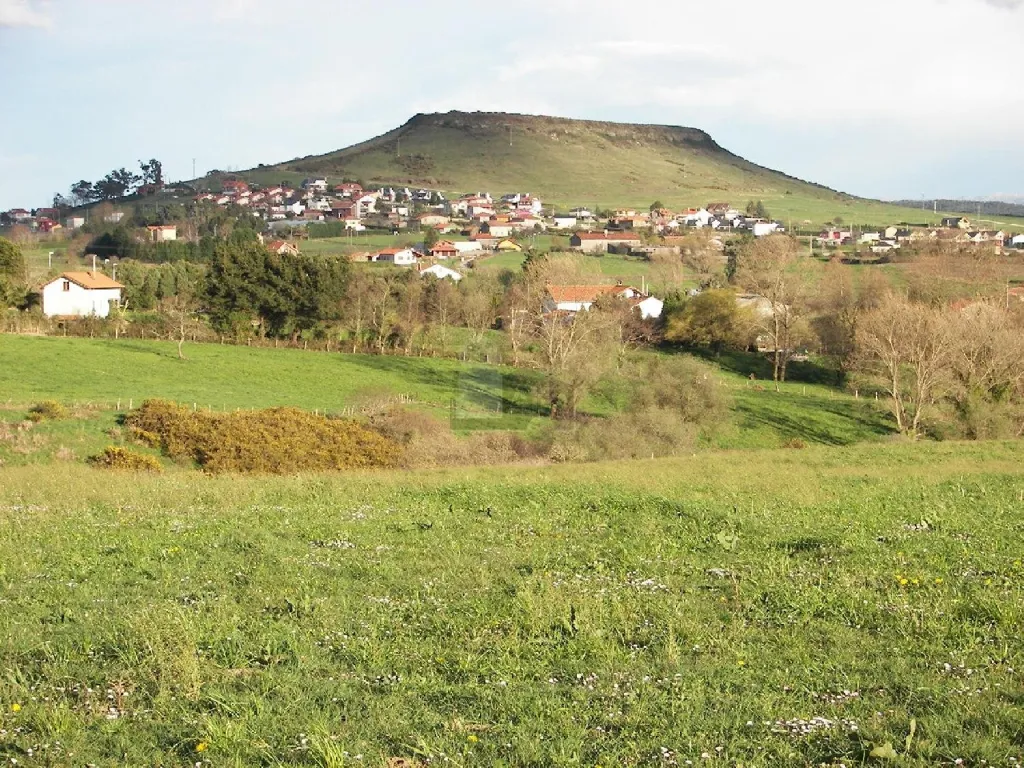 Rustic Plot with Valley Views in Suances