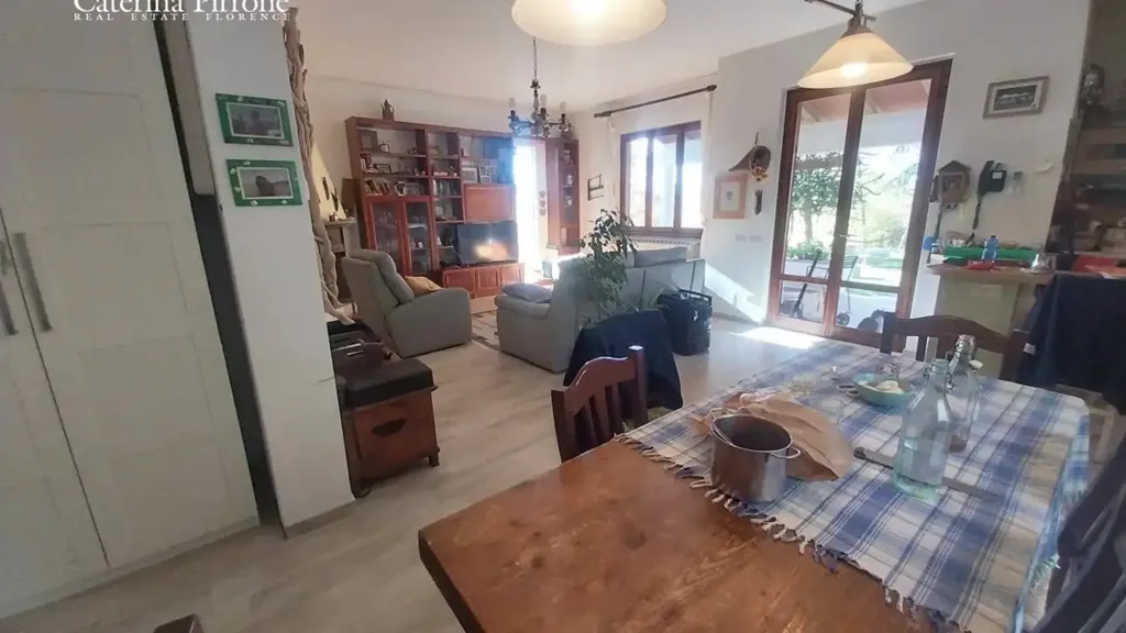 Salle à manger - Panoramic Villa with Pool in Londa
