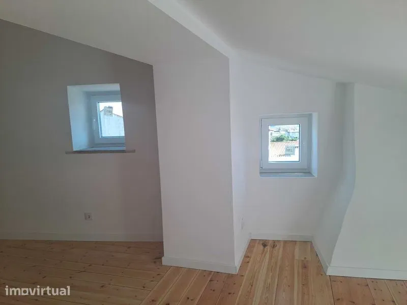 Toad - T2 House with Patio in Historic Centre