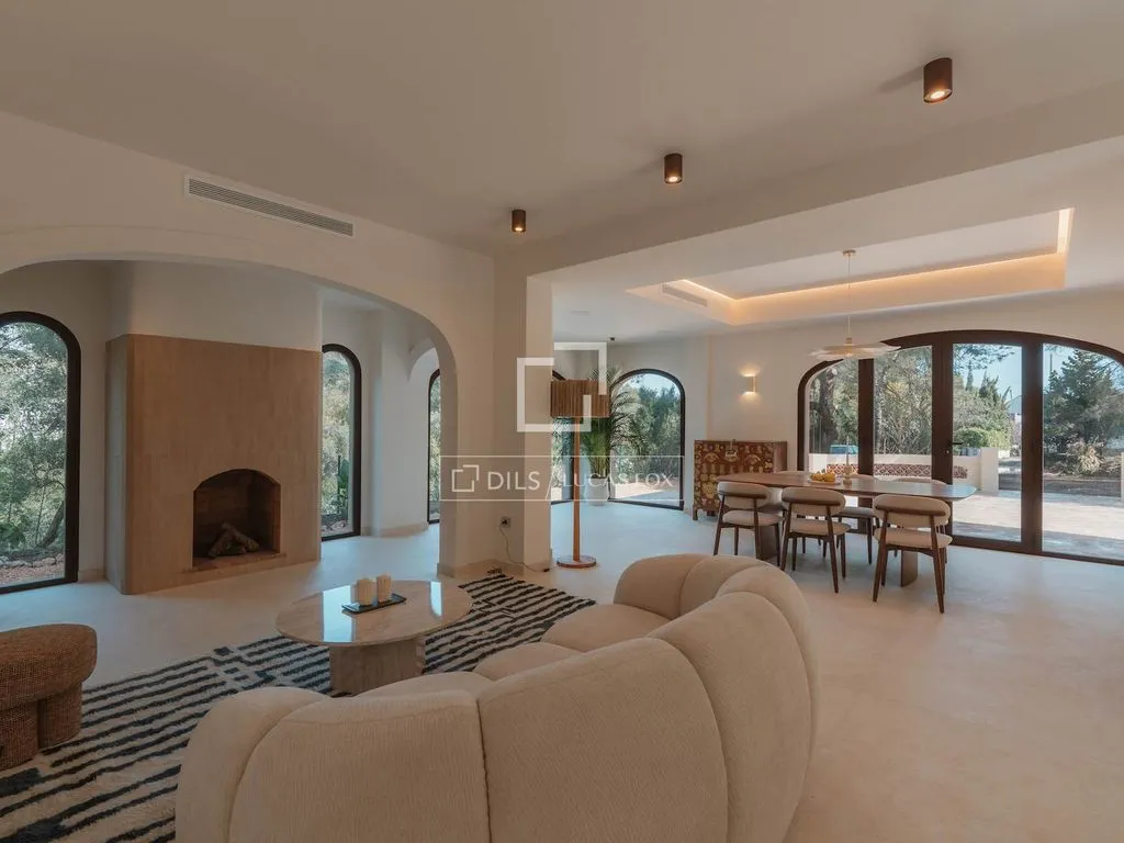Elutuba - Mediterranean Villa with Pool in Javea