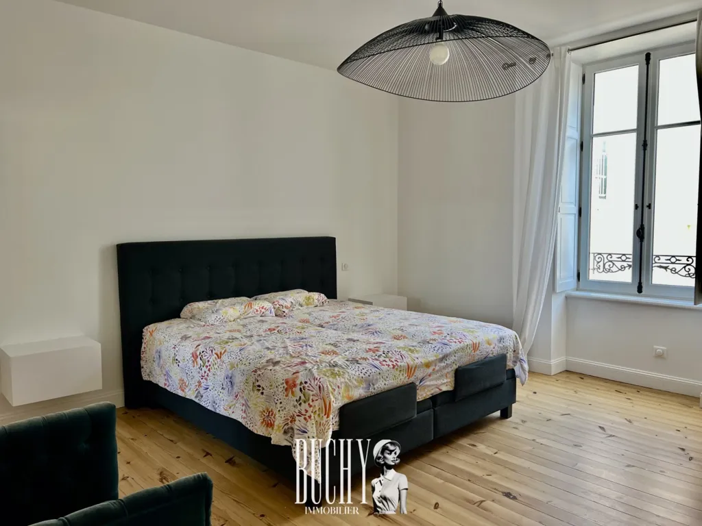 Chambres - Maison Luxueuse avec Piscine à Les Sables-d'Olonne
