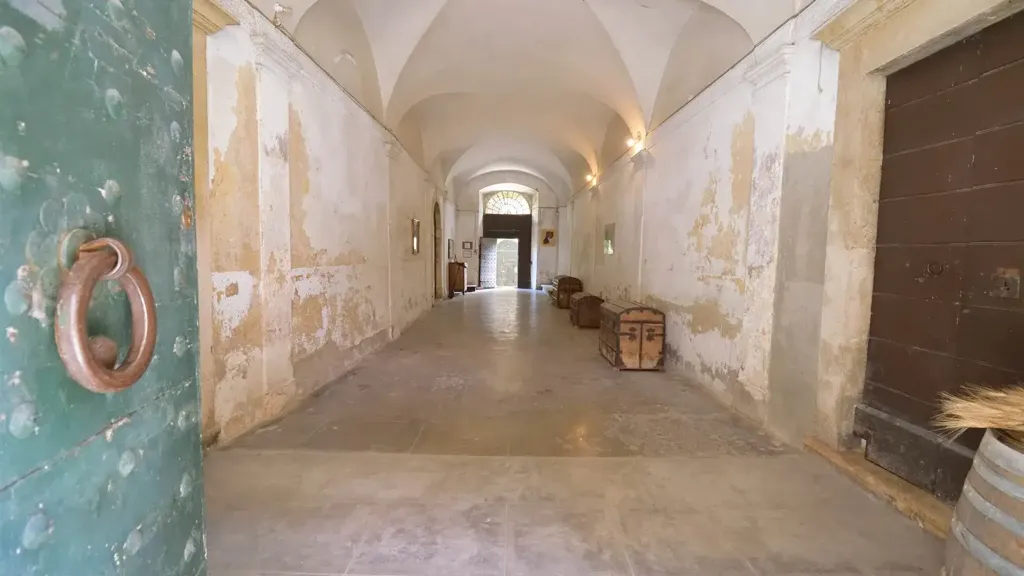 Ingresso - Historic Apartment with Panoramic Terrace in Tagliacozzo