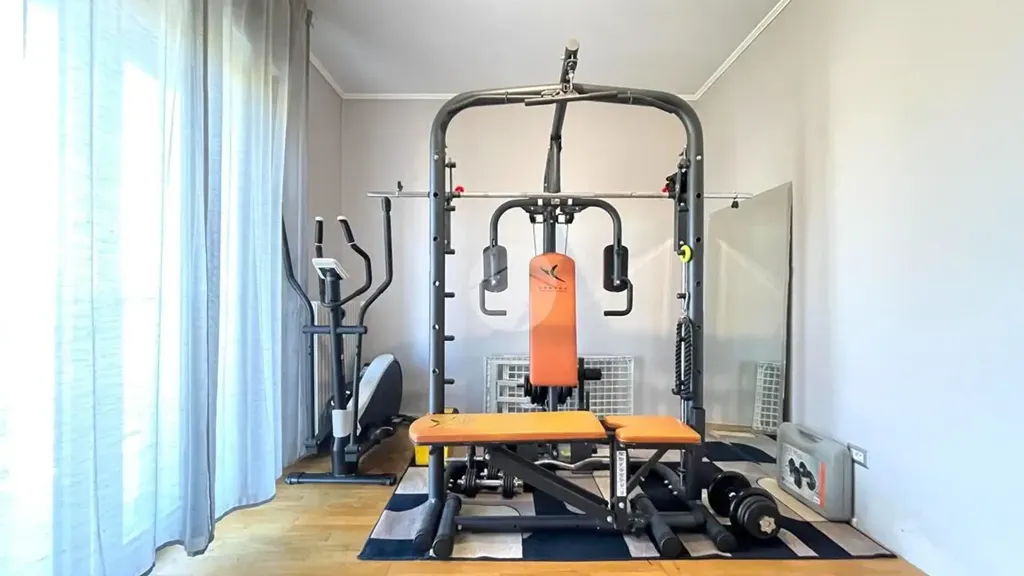 Pièces - Renovated Apartment with Mountain View in Brescia