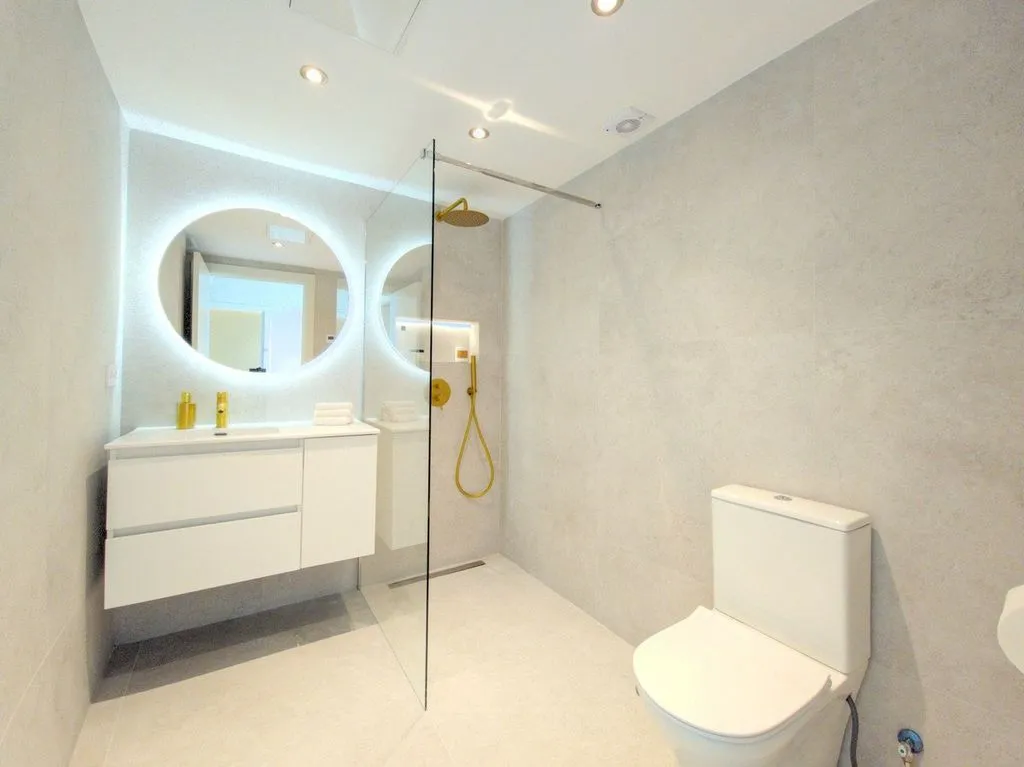 Vannitoad - Luxury Apartment with Pool in Mijas, Andalusia