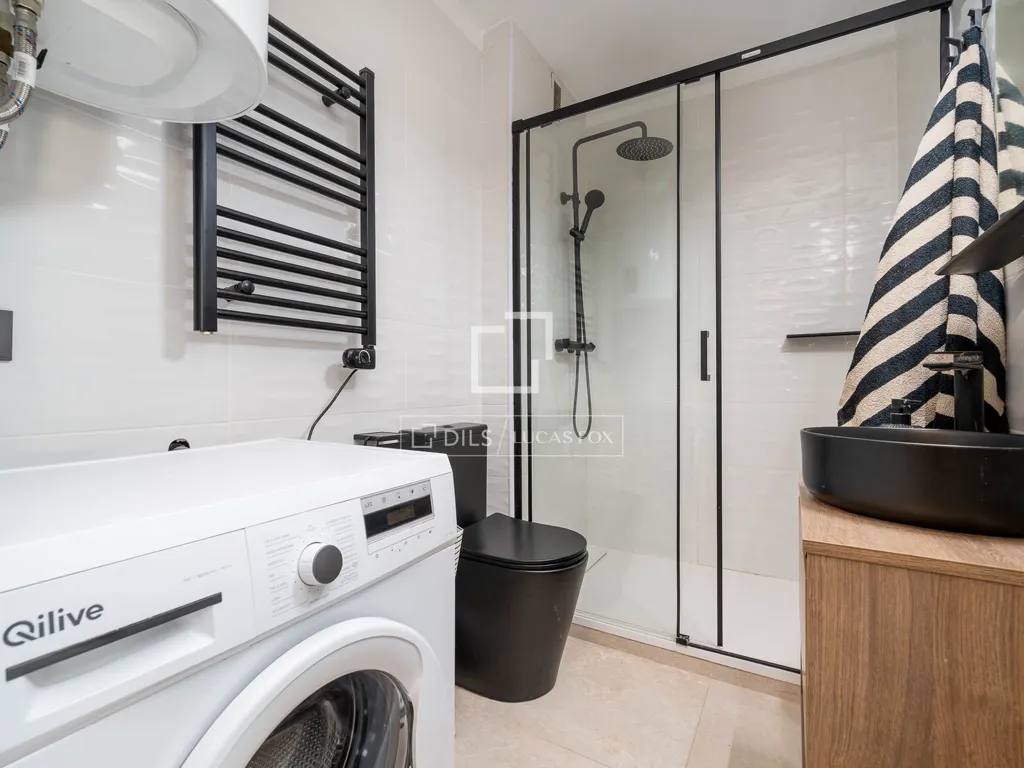 Salles de bain - Refurbished Apartment with Forest View in Palma