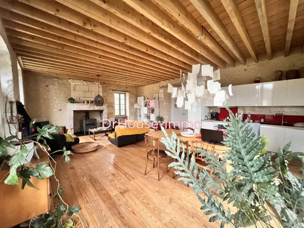 Salle à manger - Domaine avec Piscine et Gîtes à Ribérac