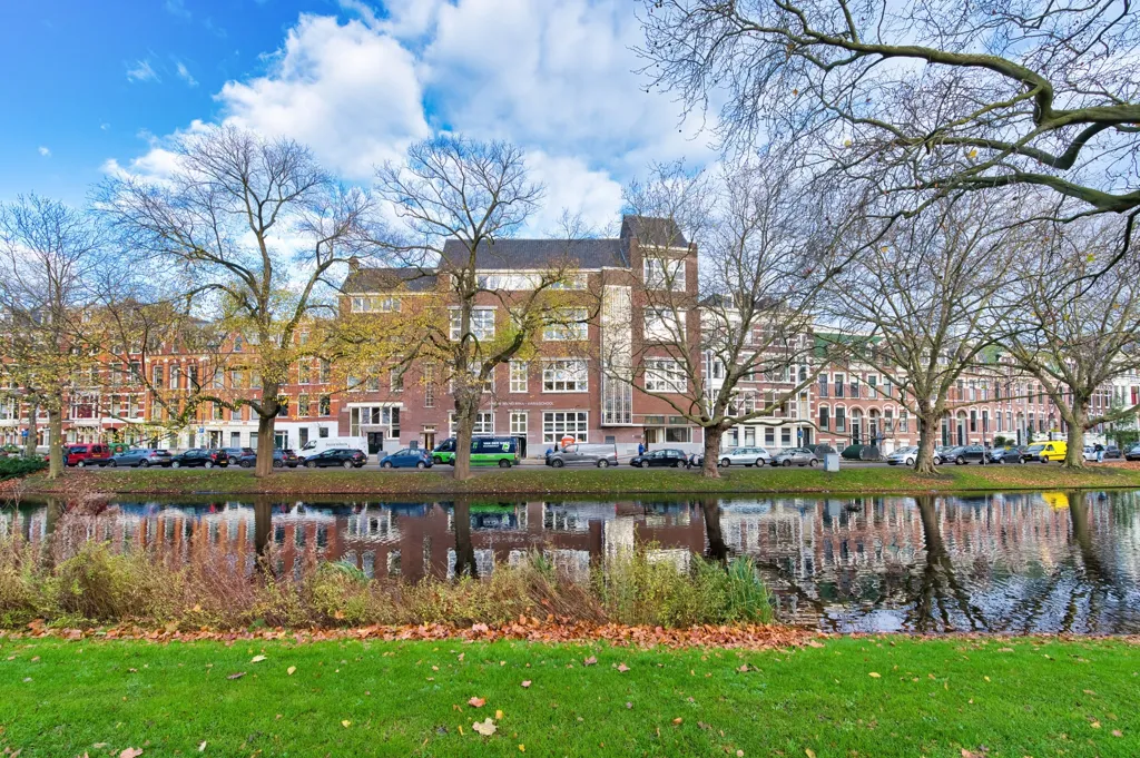 2-toaline korter asukohas Rotterdam