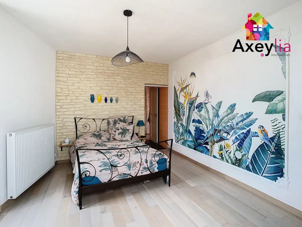 Magamistoad - Renovated House with Pool near Mably