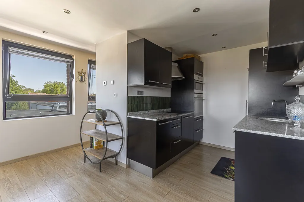 Köök - Bright 1-Bed Flat in Roncq