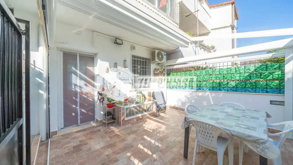 Terrace - Rustic Trilocale with Garden in Cerveteri