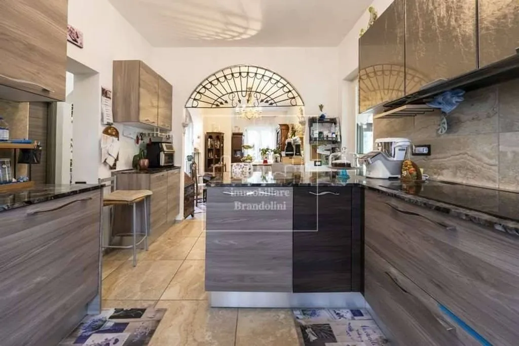 Cucina - Villa with Lake View in Gavirate