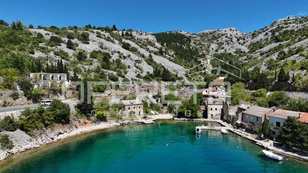 Stone House for Renovation with Sea Access in Starigrad
