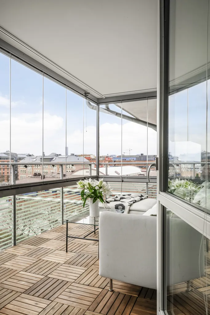 Terrace - Apartment with South-West Balcony in Nya Gård